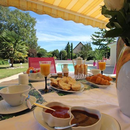 Les Carpes A Limoges Bed & Breakfast Exterior foto