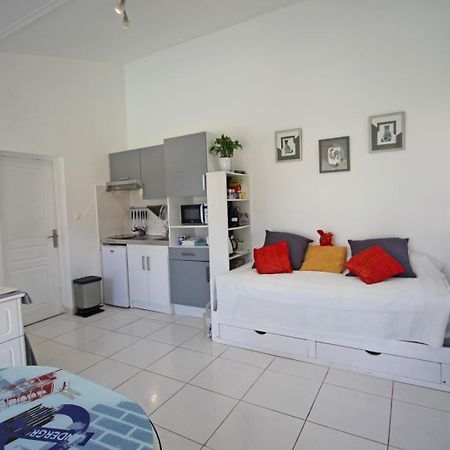 Les Carpes A Limoges Bed & Breakfast Exterior foto